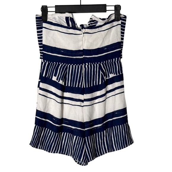 Lulu's Blue & White Striped Tie Front Strapless Romper Size XS - Picture 5 of 14
